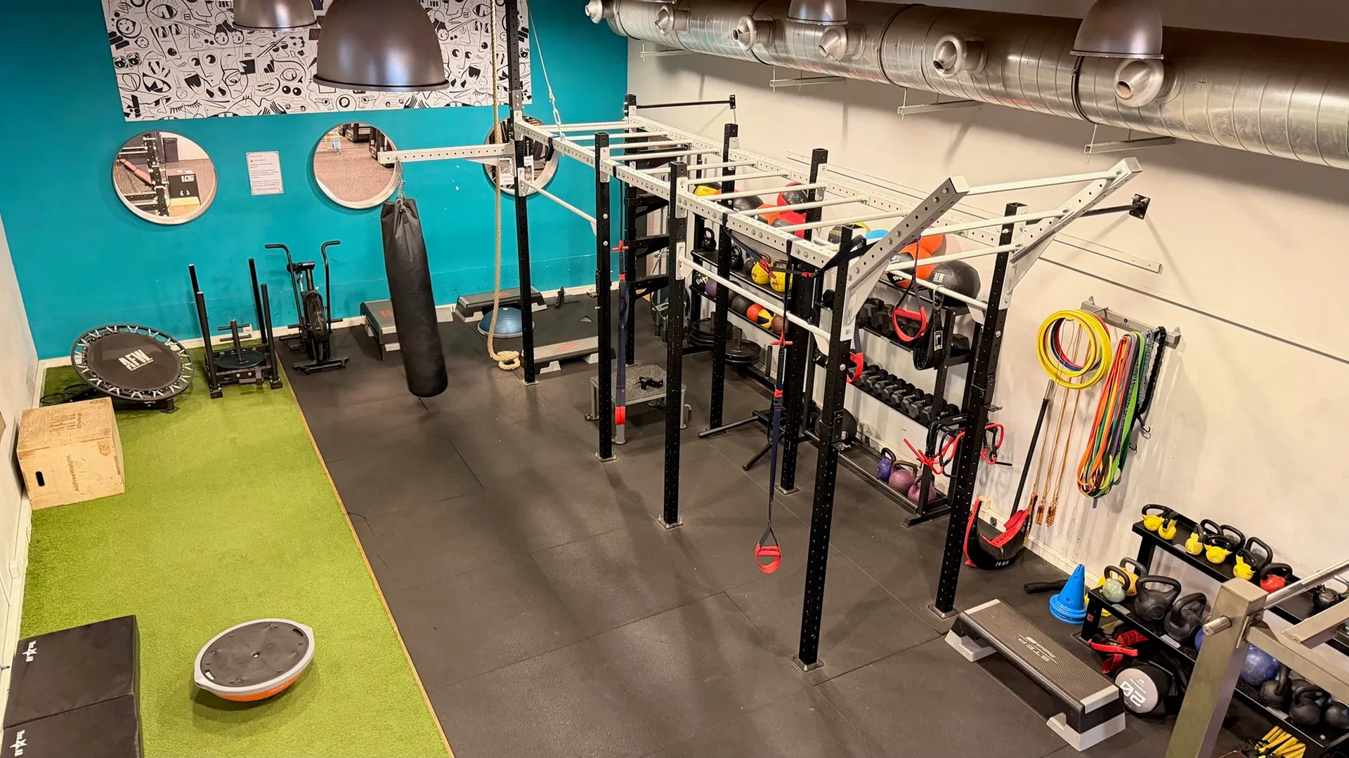 fitness à l'Aramis Club, Mons